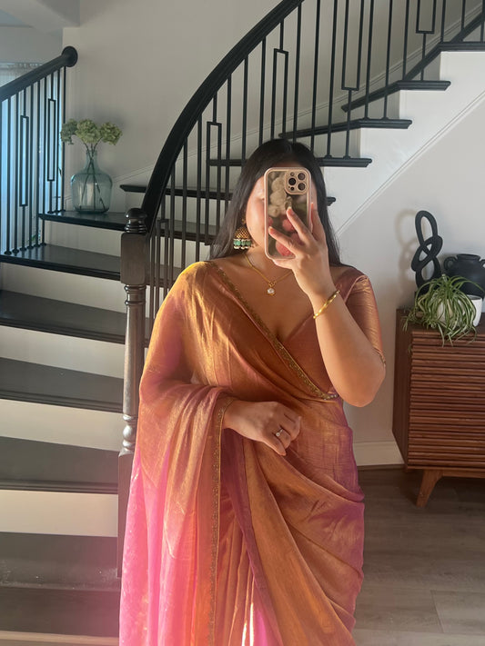 Fendy silk saree in pink/golden