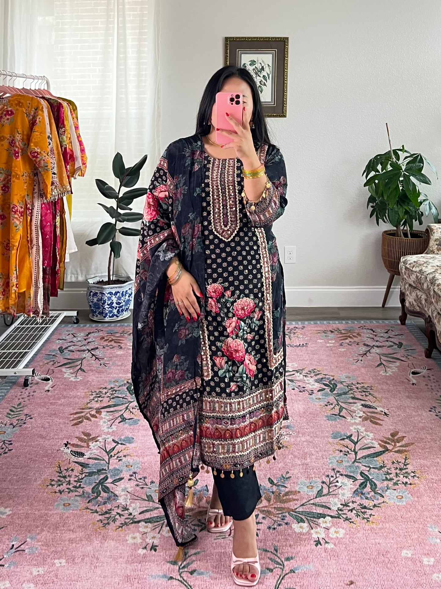 Exquisite floral print three-piece kurtha