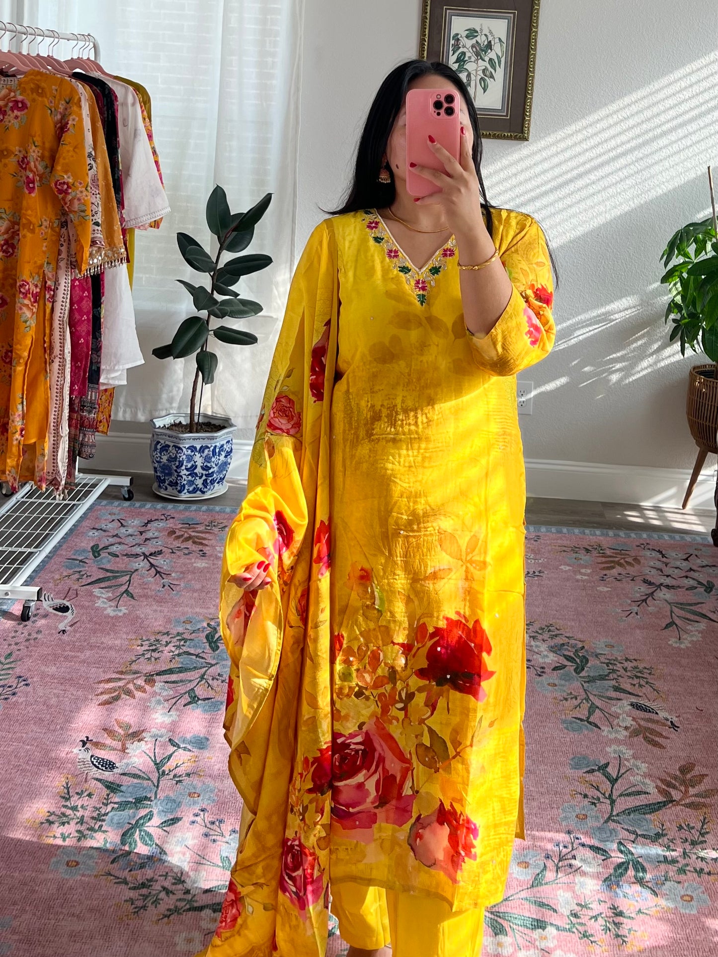 Cotton floral kurtha set with embroidery on neckline