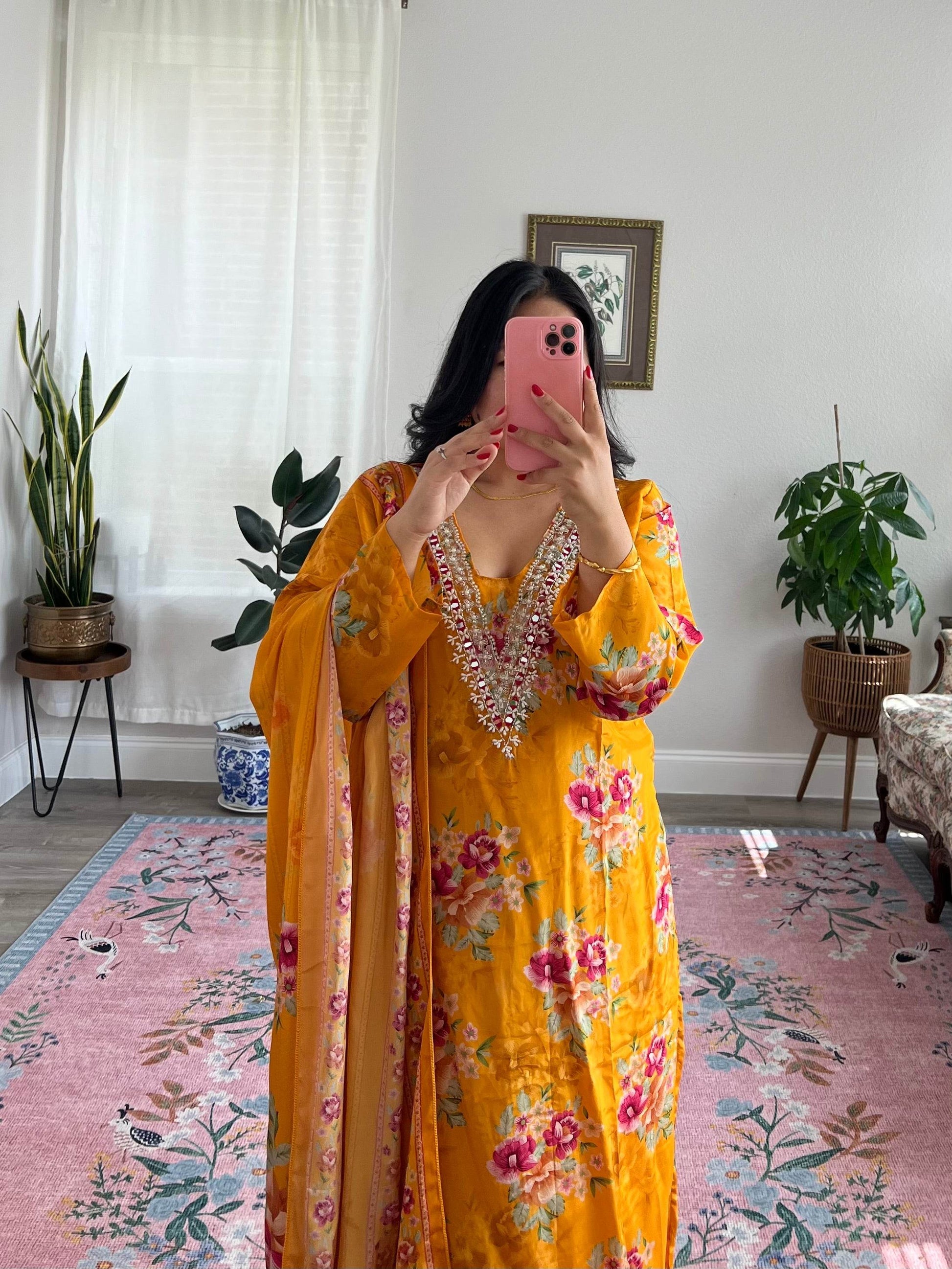 Floral Silk Kurtha Set with Embellished Neckline - Bungma Wares